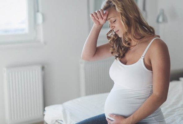 Pregnant women with serious mental illnesses found to be at higher risk of renal failure heart attacks and embolisms around childbirth.x6ede6434 listing